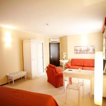 杰纳斯酒店 酒店 4*