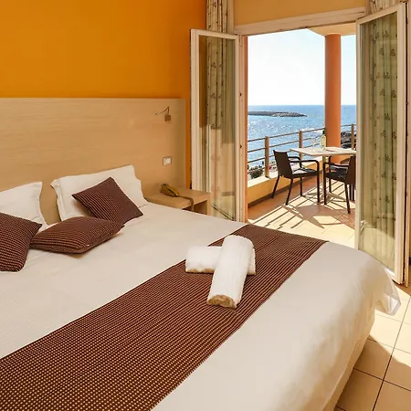 Hotel Janus 4*