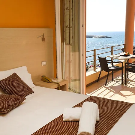 Janus Hotel 4*