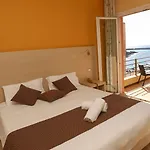 Janus Hotel